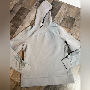 Lululemon Tech Hoodie | Minimalist Athleisure‎ | Utility Zip Pockets | Grey
